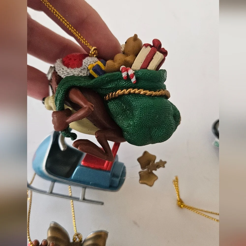 Looney Tunes 2001‎ Vintage Christmas Ornament Set